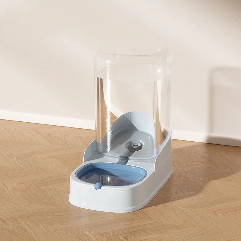 Distributeur automatique d'eau bleu 4.4L par gravité pour chat et petit chien