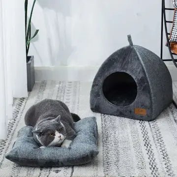 Niche triangulaire chat grise design - couchage moderne pour intérieur épuré
