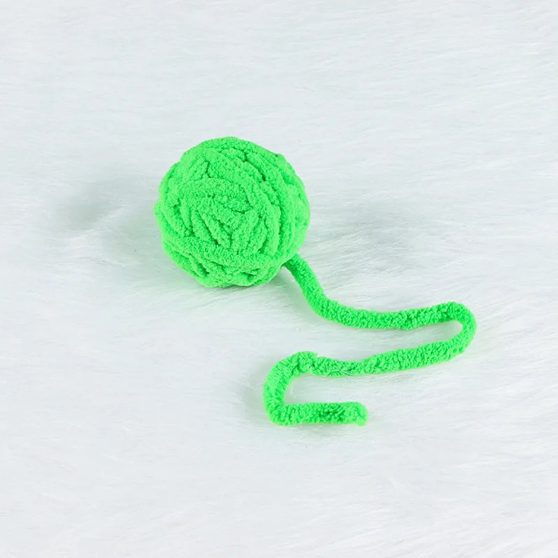 Balle pour chat en laine bleu vert avec son de grelot, idéale pour jeu en intérieur
