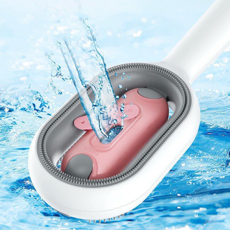 Détail du réservoir d'eau intégré de la brosse de toilettage 3-en-1 pour un brossage sans poussière.
