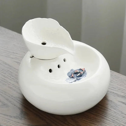 Fontaine Chat Lotus Automatique : Bien-Être et Sérénité de couleur blanche