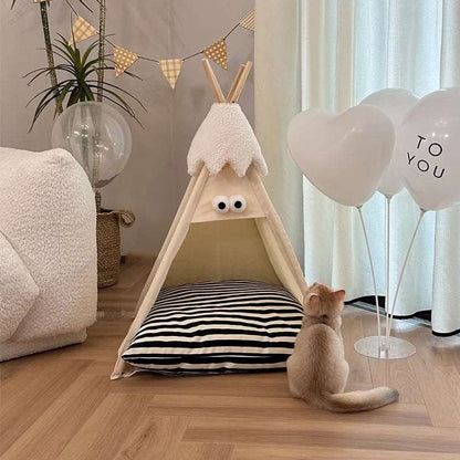 Espace clos et sécurisant pour chat : tente tipi avec coussin moelleux pour un repos paisible